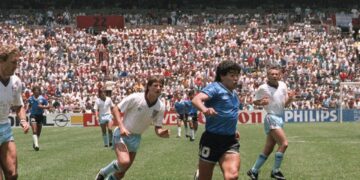 Sale a subasta el balón del gol de ‘la mano de Dios’ de Maradona en México-1986