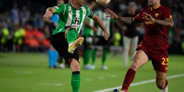 Betis empata 1-1 con la Roma y certifica su pase a siguiente fase de Europa League
