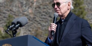Imponerse a China y contrarrestar a Rusia: Biden revela su estrategia internacional