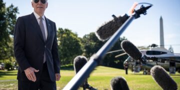 Biden dice que un ‘Armagedón’ nuclear vuelve a acechar desde la Guerra Fría