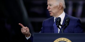 Biden felicita a los Nobel de la Paz por enfrentar la ‘intimidación y la opresión’