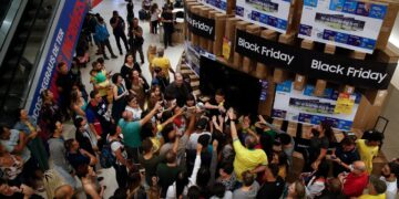 El 'Black Friday' en EEUU ensombrecido por persistente inflación.