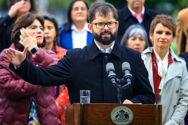 Boric, quiere acordar propuestas junto líderes mapuches y de las comunidades de la región de La Araucanía que ayuden a sentar un diálogo.