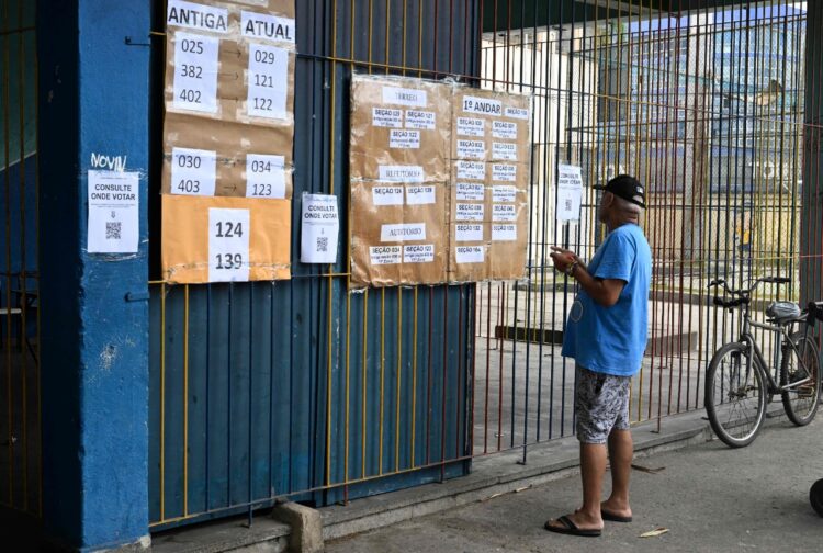 Brasil contiene el aliento a la espera de resultado del balotaje presidencial