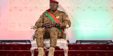 Destituido el jefe de la junta militar de Burkina Faso