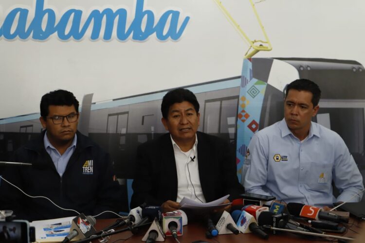 Autoridades anuncian las medidas de seguridad de Mi Tren: Foto: APG