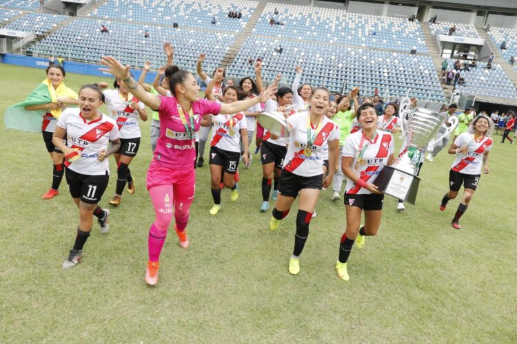 Always Ready es campeón de la Copa Simón Bolívar Femenina