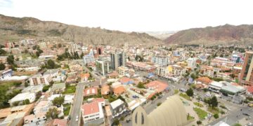 Vecinos de Calacoto están afligidos por una norma que permite la construcción de edificios