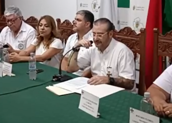 Asamblea de la Cruceñidad determina paro cívico de 24 horas y desconocimiento del Comandante de la Policía