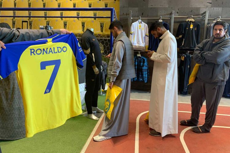 camiseta_cristiano_ronaldo.jpg