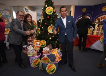 CNI presenta su showroom y desafía a llenar canastones navideños con lo ‘Hecho en Bolivia’