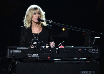La cantante y compositora del grupo británico de rock clásico Fleetwood Mac, Christine McVie.