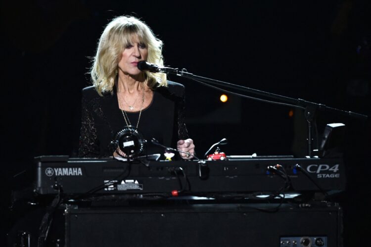 La cantante y compositora del grupo británico de rock clásico Fleetwood Mac, Christine McVie.