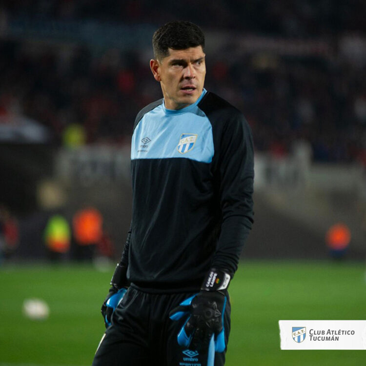 Atlético Tucumán de Lampe empata y se aleja del título argentino