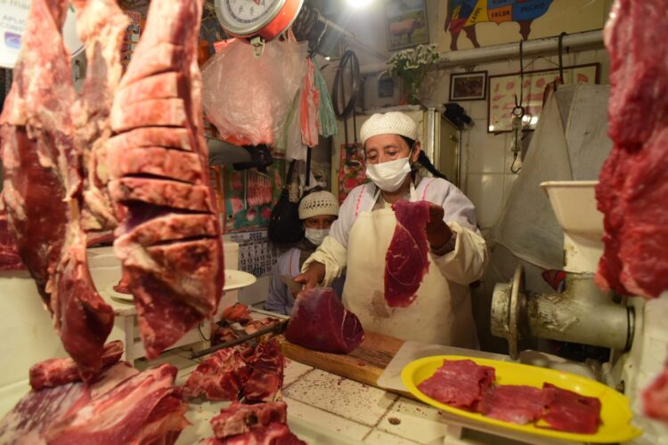 Por el incremento en el precio, Defensa del Consumidor insiste que Emapa comercialice carne