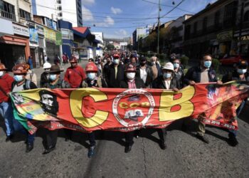 La COB rechaza el paro indefinido y pide investigar muerte en Puerto Quijarro. Foto: APG.