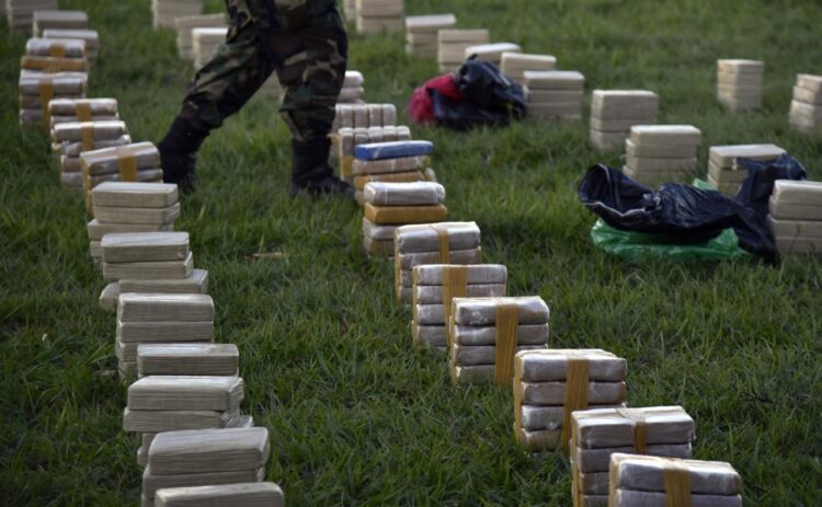 Decomisan en Liberia cocaína valorada en $us 100 millones