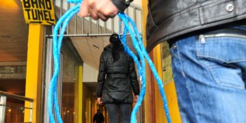 Aprehenden a ‘cogoteros’ de El Alto que utilizaban como anzuelo a una mujer