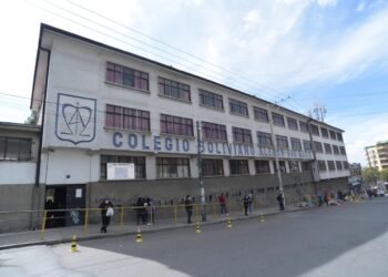 Colegios aledaños a Adepcoca pasarán clases solo hasta las 10.30
