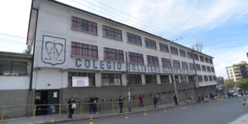 Colegios aledaños a Adepcoca pasarán clases solo hasta las 10.30