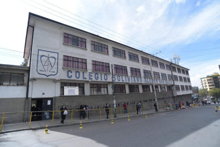 Colegios aledaños a Adepcoca pasarán clases solo hasta las 10.30