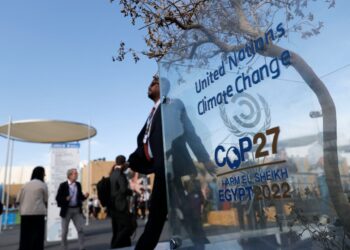 La COP27 continúa este sábado, bloqueada por la financiación del clima