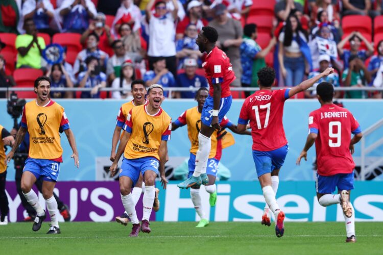 Costa Rica da el batacazo y vence a Japón (1-0)