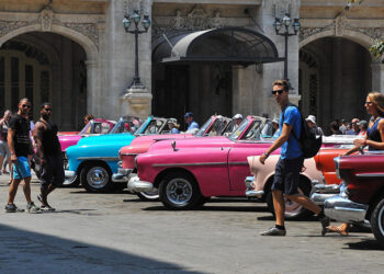 Los visitantes de Cuba podrán beneficiarse desde el martes de un visado de turista de 90 días.