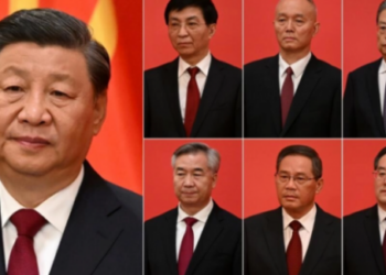 Xi Jinping (I) en una imagen compuesta con los integrantes de la cúpula, el Comité Permanente: Wang Huning, Cai Qi, Zhao Leji (arriba de izq a der), Li Xi, Li Qiang Ding Xuexiang (abajo de izq a der). Foto: AFP.