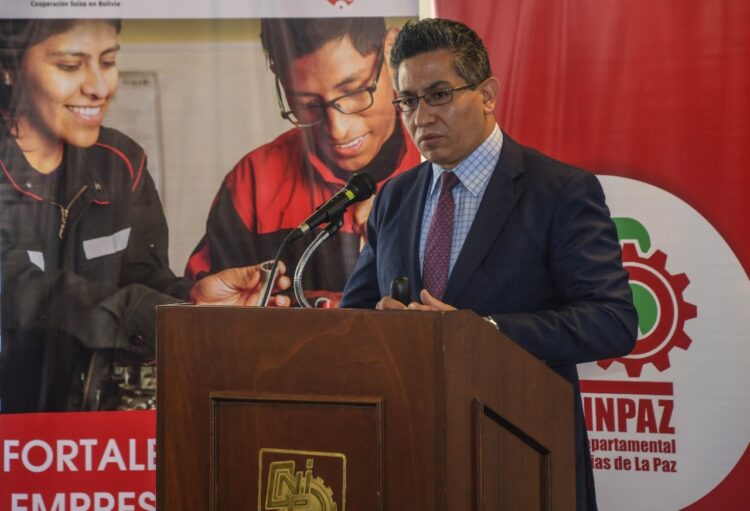 La CNI beneficia con becas de capacitación a empresas. Foto: CNI