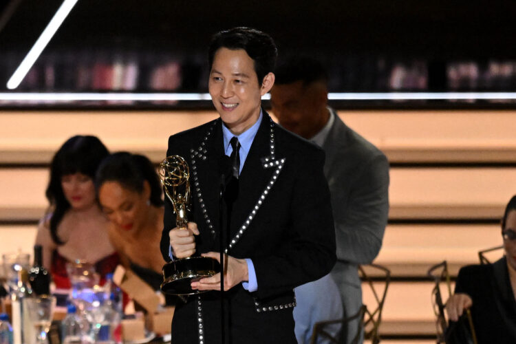 Lee Jung-jae se lleva el Emmy a mejor actor de una serie dramática por ‘El juego del calamar’