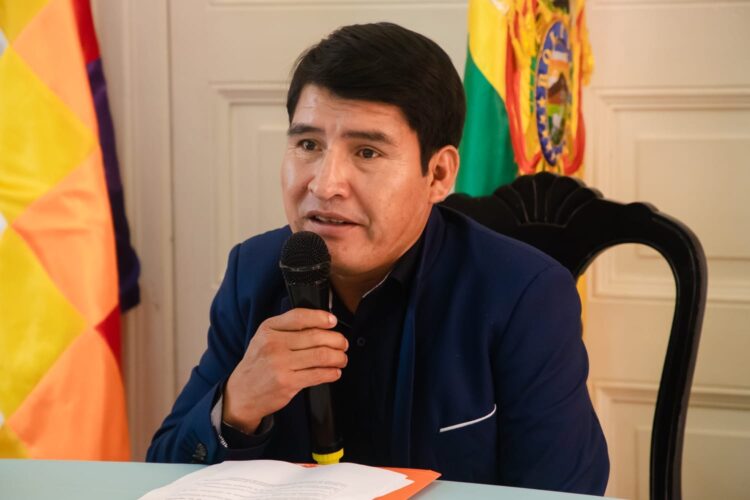 El gobernador de Chuquisaca, Damián Condori.