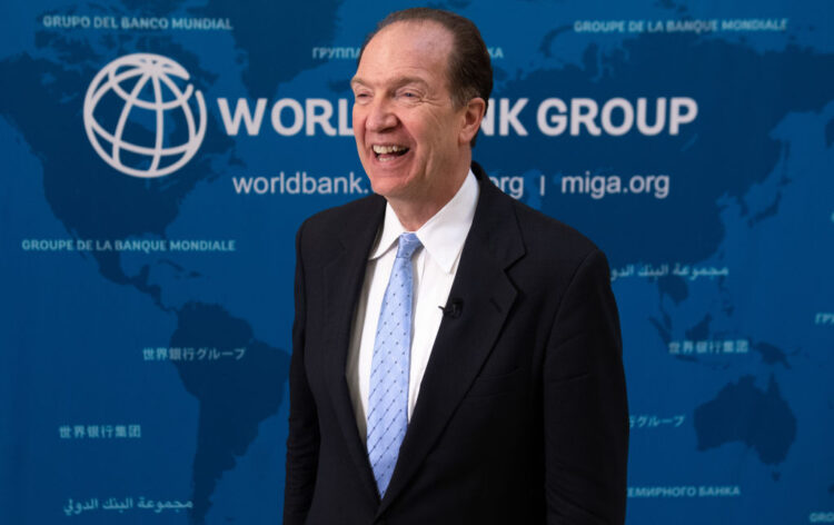 Jefe de Banco Mundial dice que no dimitirá tras ser acusado de escéptico del cambio climático