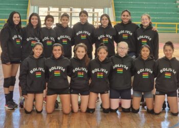 Bolivia debutará con Venezuela