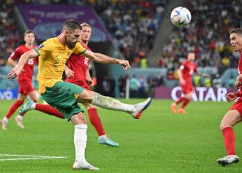 defensor_australiano_degenek_messi_octavos