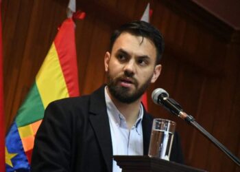 Del Castillo anuncia operativos y la aplicación de las leyes en contra de avasalladores