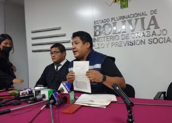 El viceministro de Trabajo denunció que personas inescrupulosas ofrecen empleos. Foto: Pedro Luna