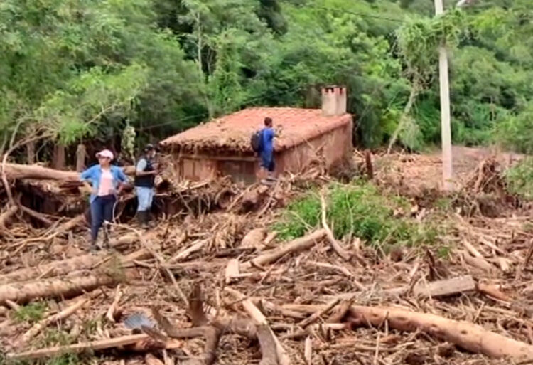 Cuatro personas todavía están desaparecidas tras el desastre en Entre Ríos