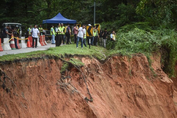 El desprendimiento de tierra fue en una zona de acampada. Foto: AFP