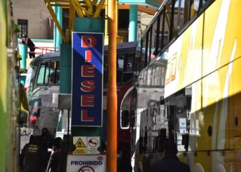 Cada día se distribuye 13,5 MM de litros y se garantiza cumbustibles para fin de año