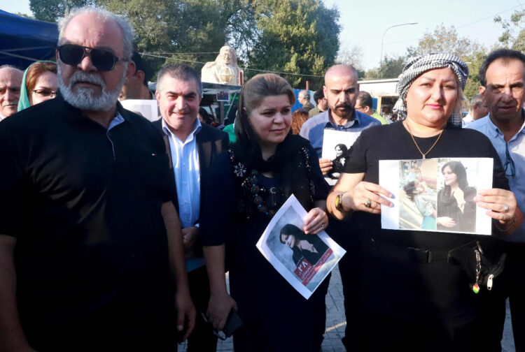 Al menos cuatro muertos y 75 heridos en los disturbios por la muerte de Mahsa Amini en el Kurdistán iraní