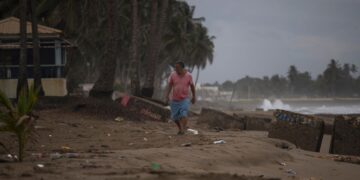 República Dominicana declara el lunes día no laborable a fin de evitar riesgos por la llegada del huracán ‘Fiona’