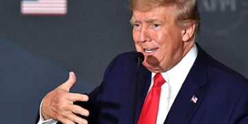 Trump alcanzó un acuerdo con neoyorquinos que denunciaron a sus guardaespaldas.