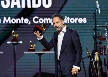 Bad Bunny y Jorge Drexler consagran favoritismo en antesala de los Grammy Latinos