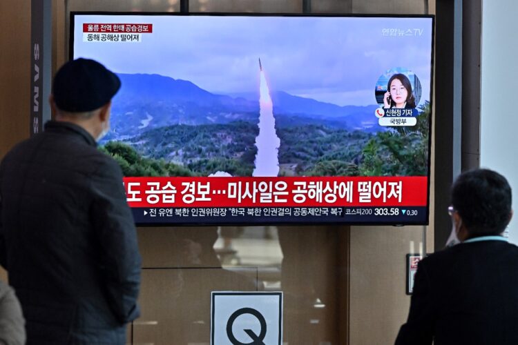 El Gobierno coreano envió alertas instantáneas a los ciudadanos. Foto: AFP