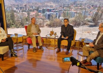 Economistas lamentan que en Bolivia se discuta por el censo cuando hay una amenaza de crisis global