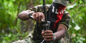 México acepta participar en proceso de paz entre Colombia y el ELN. Colombia legitimidad