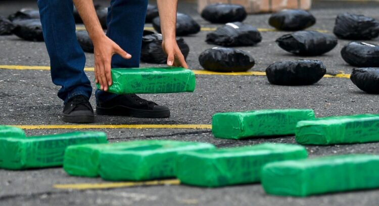 Estados Unidos prorroga la emergencia nacional por las consecuencias del narcotráfico en Colombia