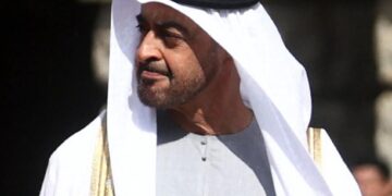 El presidente de Emiratos Árabes Unidos viaja este martes a Rusia para tratar con Putin la guerra de Ucrania