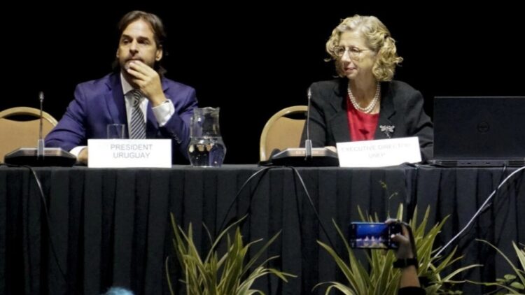 Uruguay alberga primer encuentro entre gobiernos para salvar a los océanos de los plásticos